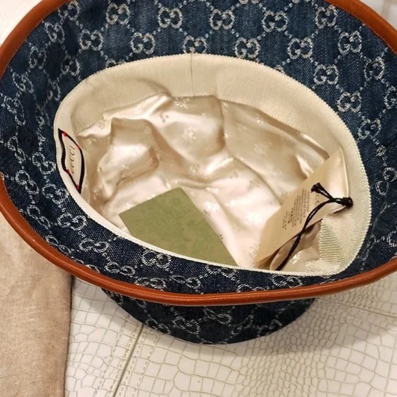 💋Gucci Bucket Hat Blue Denim Beige GG Monogram Logo Leather Trim Size Large*NEW - Picture 8 of 10